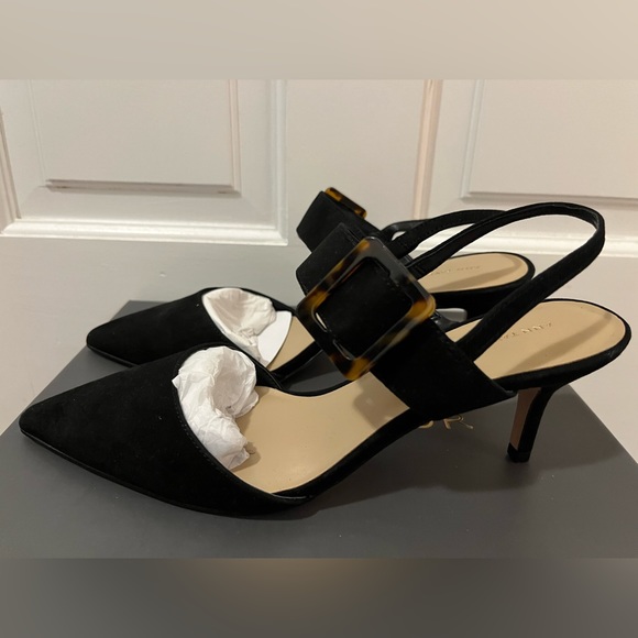 Ann Taylor Black Faux Suede Shoes, Size 9M - Picture 2 of 4